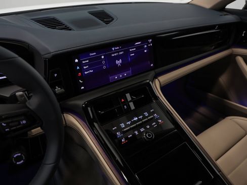 New 2026 Porsche Panamera 4 image 40