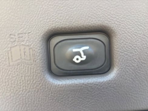 Used 2021 Lincoln Nautilus Reserve w/ Cargo Utility Package image 14