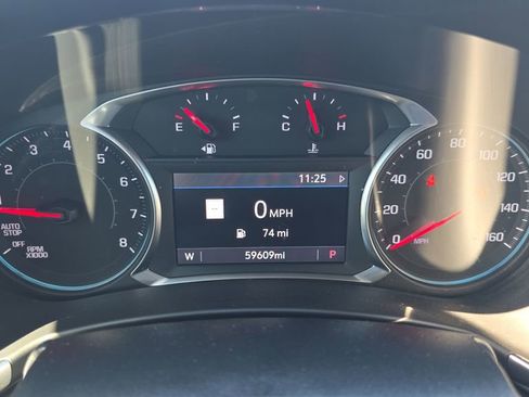 Used 2019 Chevrolet Equinox LT w/ Sun & Navigation Package image 12