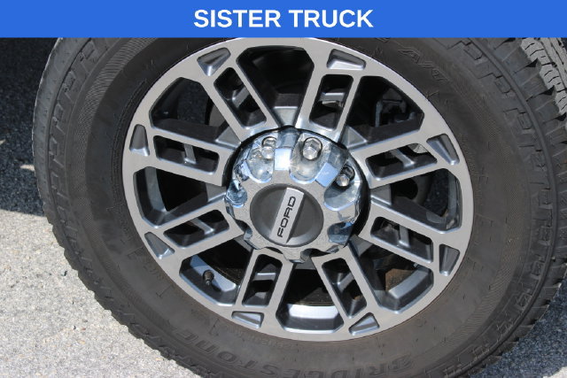 Used 2025 Ford F250 Platinum w/ Platinum Plus Package AWD/4WD image 16