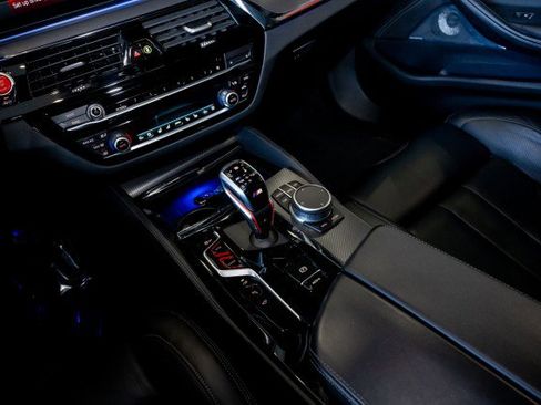 Used 2021 BMW M5 w/ Executive Package image 33