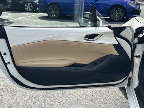 Used 2025 MAZDA MX-5 Miata Grand Touring image 23