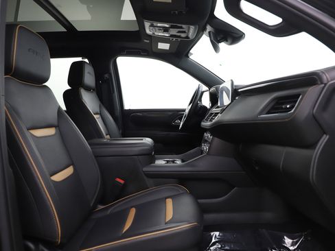 Used 2023 GMC Yukon XL AT4 w/ AT4 Premium Package image 14