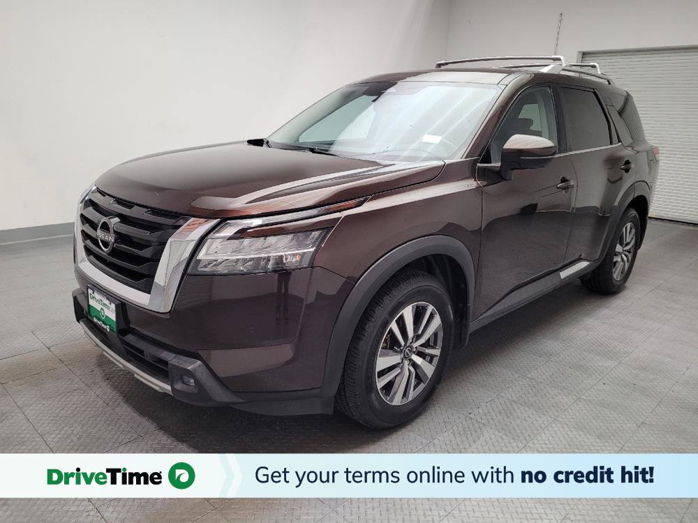 Used 2022 Nissan Pathfinder SL FWD image 1
