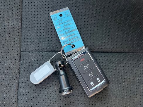 New 2026 Jeep Grand Cherokee Altitude image 14