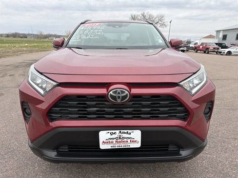 Used 2019 Toyota RAV4 XLE Premium w/ Cold Weather Package AWD/4WD image 12
