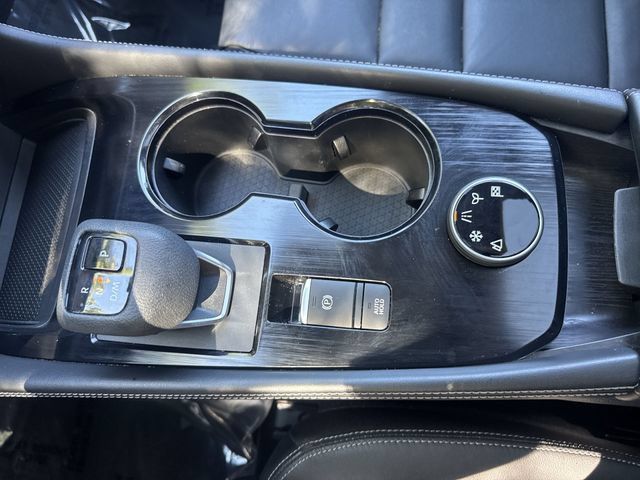 Used 2021 Nissan Rogue SL w/ Premium Package AWD/4WD image 25
