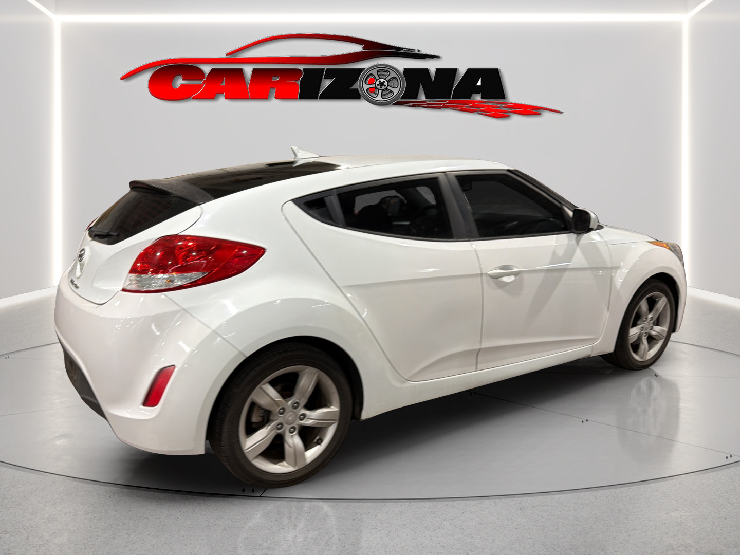 Used 2014 Hyundai Veloster FWD image 5