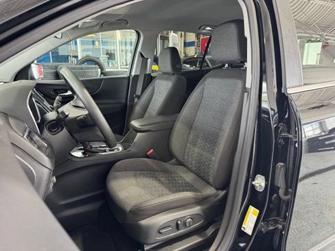 Used 2023 Chevrolet Equinox LT FWD image 24