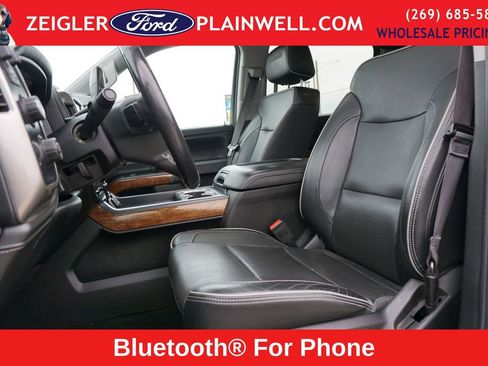 Used 2017 Chevrolet Silverado 1500 High Country w/ High Desert Package AWD/4WD image 15
