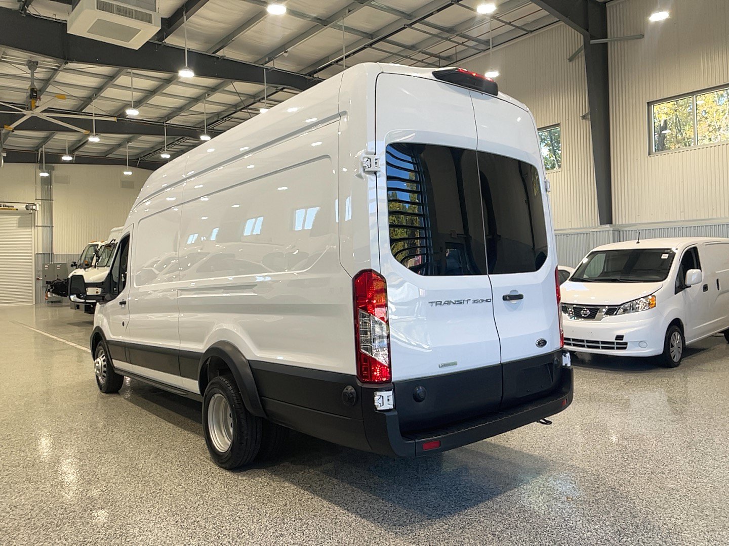 Used 2024 Ford Transit 350 148 High Roof Extended DRW RWD image 8
