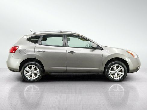 Used 2010 Nissan Rogue SL w/ Premium Pkg AWD/4WD image 6