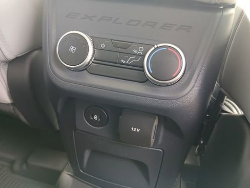 New 2026 Ford Explorer Active AWD/4WD image 31