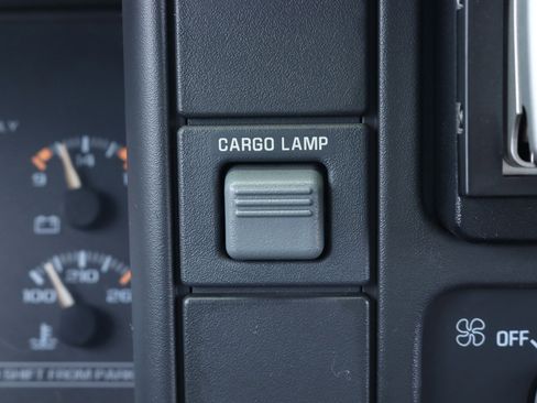 Used 1996 Chevrolet Silverado 3500 4x4 Extended Cab image 36