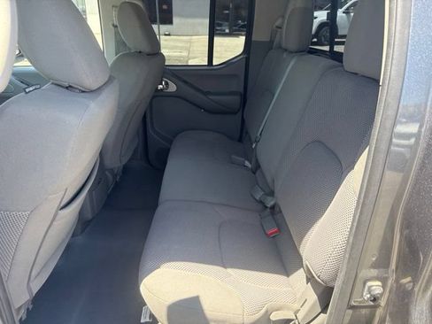 Used 2019 Nissan Frontier SV AWD/4WD image 23
