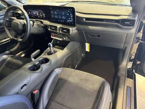 New 2025 Ford Mustang Dark Horse image 17