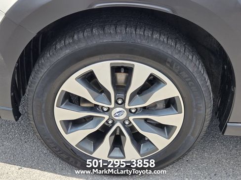 Used 2023 Subaru Outback Limited AWD/4WD image 17