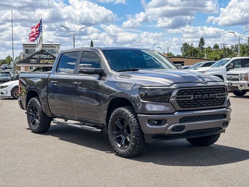 Used 2023 RAM 1500 Big Horn AWD/4WD image 5