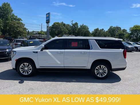 Used 2023 GMC Yukon XL SLT AWD/4WD image 42