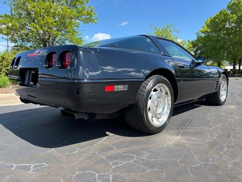 Used 1994 Chevrolet Corvette Coupe image 16