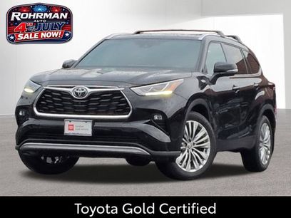 Certified 2026 Toyota Highlander Platinum