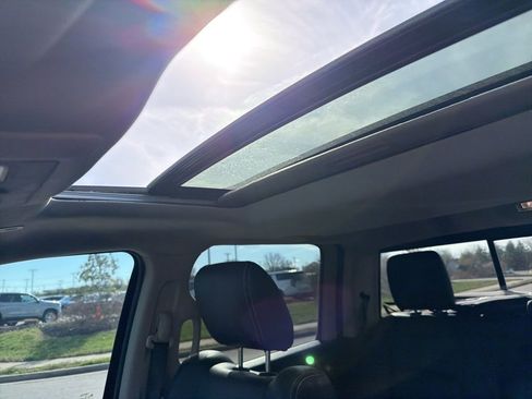 Used 2017 RAM 1500 Laramie w/ Convenience Group image 21