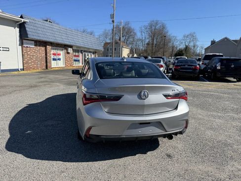 Used 2019 Acura ILX image 16