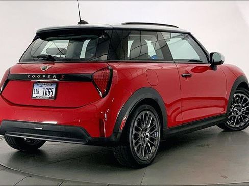 Certified 2025 MINI Cooper S image 12