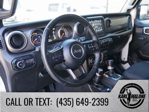 Used 2020 Jeep Wrangler Unlimited Willys image 15