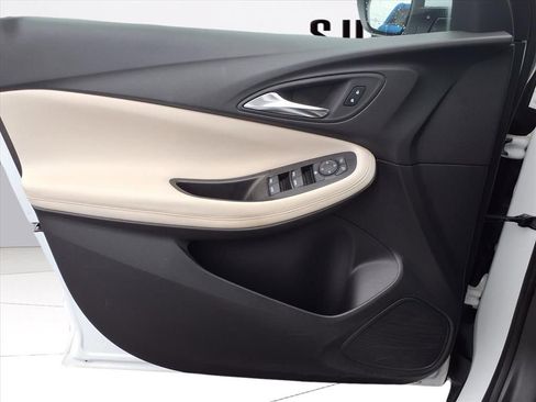 Used 2024 Buick Encore GX Preferred image 18