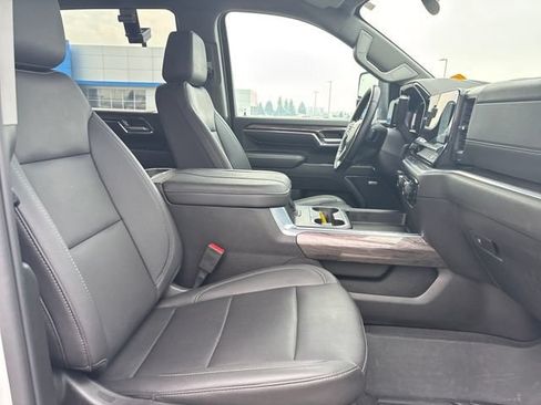 Certified 2024 Chevrolet Silverado 3500 LTZ w/ LTZ Convenience Package AWD/4WD image 23