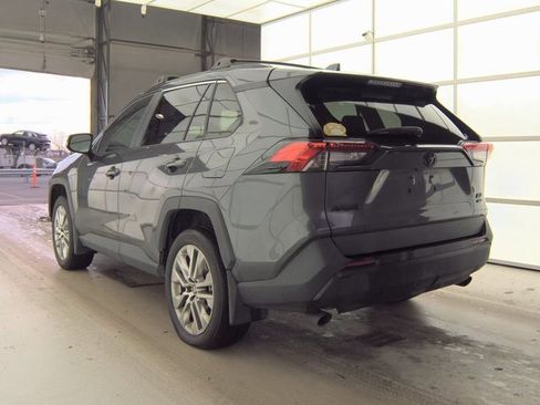 Used 2023 Toyota RAV4 XLE Premium image 50
