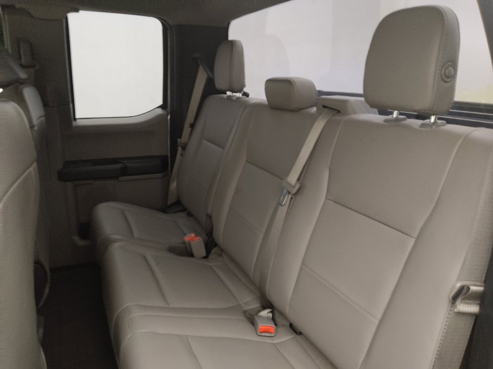 Used 2017 Ford F150 XL w/ Equipment Group 101A Mid RWD image 18