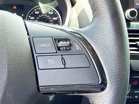 Used 2022 Mitsubishi Eclipse Cross SEL FWD image 37