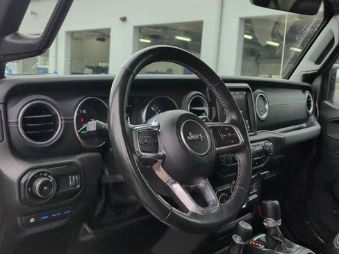 Used 2023 Jeep Wrangler Sahara w/ Cold Weather Group image 20