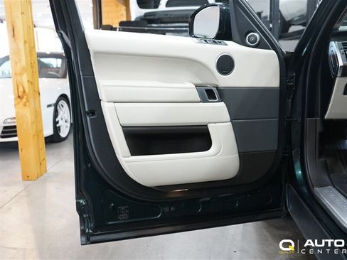 Used 2016 Land Rover Range Rover Sport HSE AWD/4WD image 10