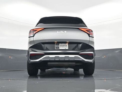 Used 2023 Kia Sportage SX image 23