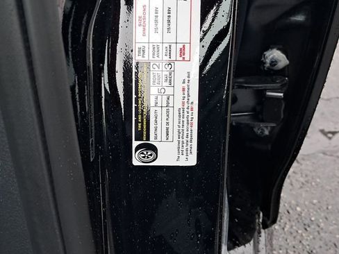 New 2026 Nissan Sentra SR w/ SR Premium Package FWD image 32