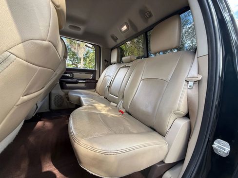 Used 2015 RAM 1500 Laramie w/ Convenience Group image 16