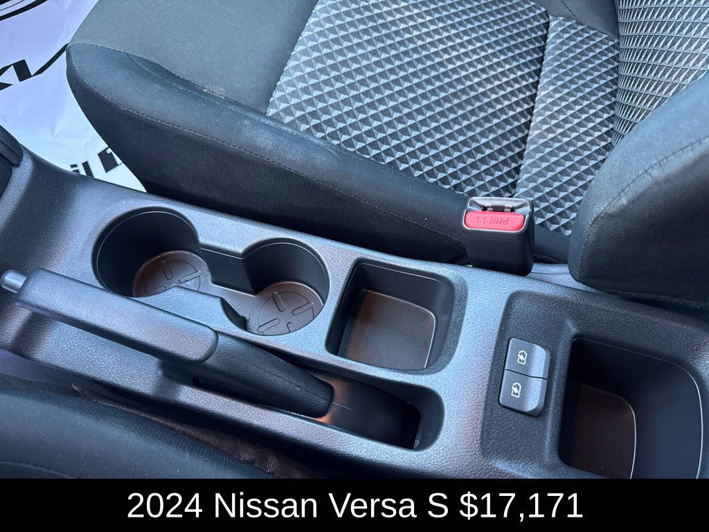 Used 2024 Nissan Versa S w/ Trunk Package FWD image 29