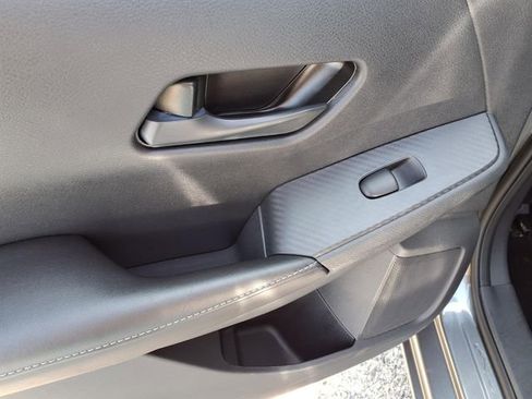 Used 2024 Nissan Sentra S FWD image 19