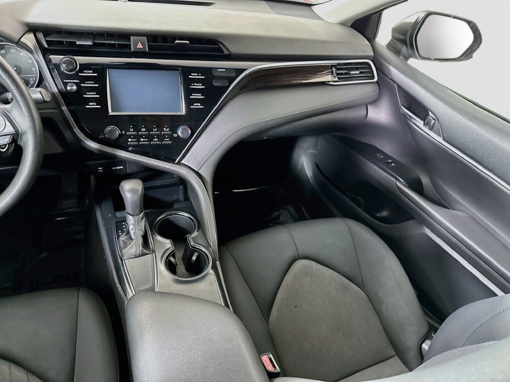 Certified 2018 Toyota Camry LE FWD image 25