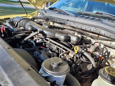 Used 2019 Ford F550 2WD Regular Cab Super Duty image 30