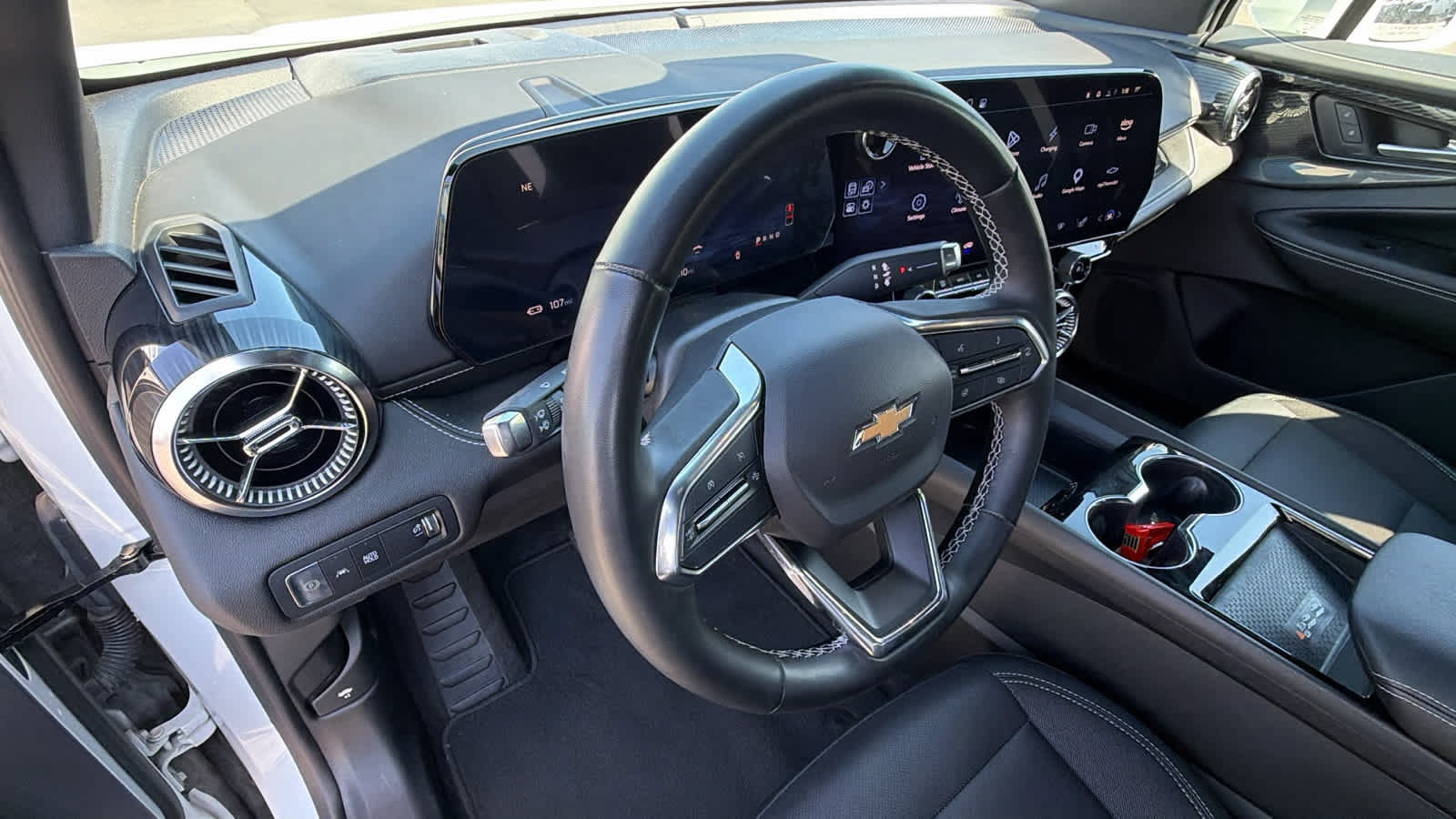 Used 2024 Chevrolet Blazer EV LT AWD/4WD image 10