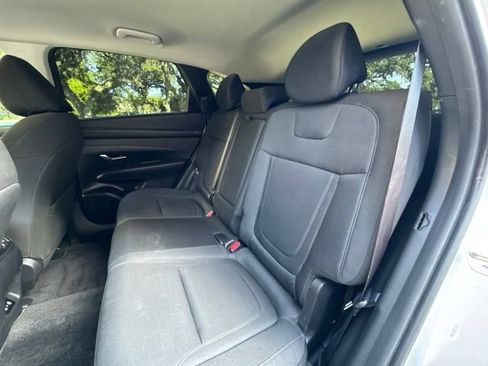 Used 2025 Hyundai Tucson Blue AWD/4WD image 16