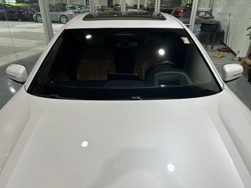 Used 2020 BMW 745e xDrive AWD/4WD image 18