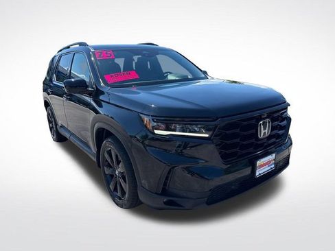 Used 2025 Honda Pilot Black Edition image 7