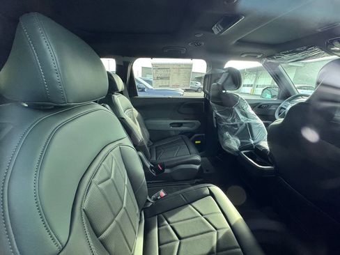 New 2027 Kia Telluride SX X-Line image 4