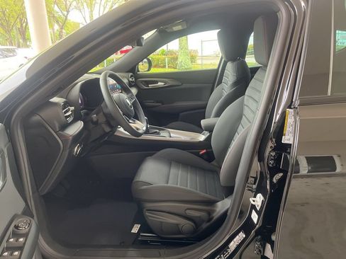 New 2024 Dodge Hornet GT w/ Tech Pack w/o Parking AWD/4WD image 6