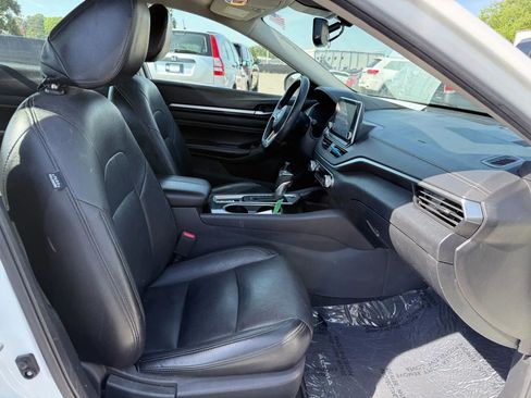 Used 2020 Nissan Altima 2.5 SV AWD/4WD image 18